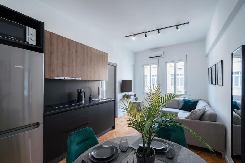 Athens Heart: Downtown Home Εξωτερικό φωτογραφία